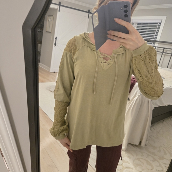 Miss Me Olive Lace-Up Women's Top - Picture 3 of 6